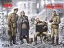 1/35 May 1945 4 figures 
